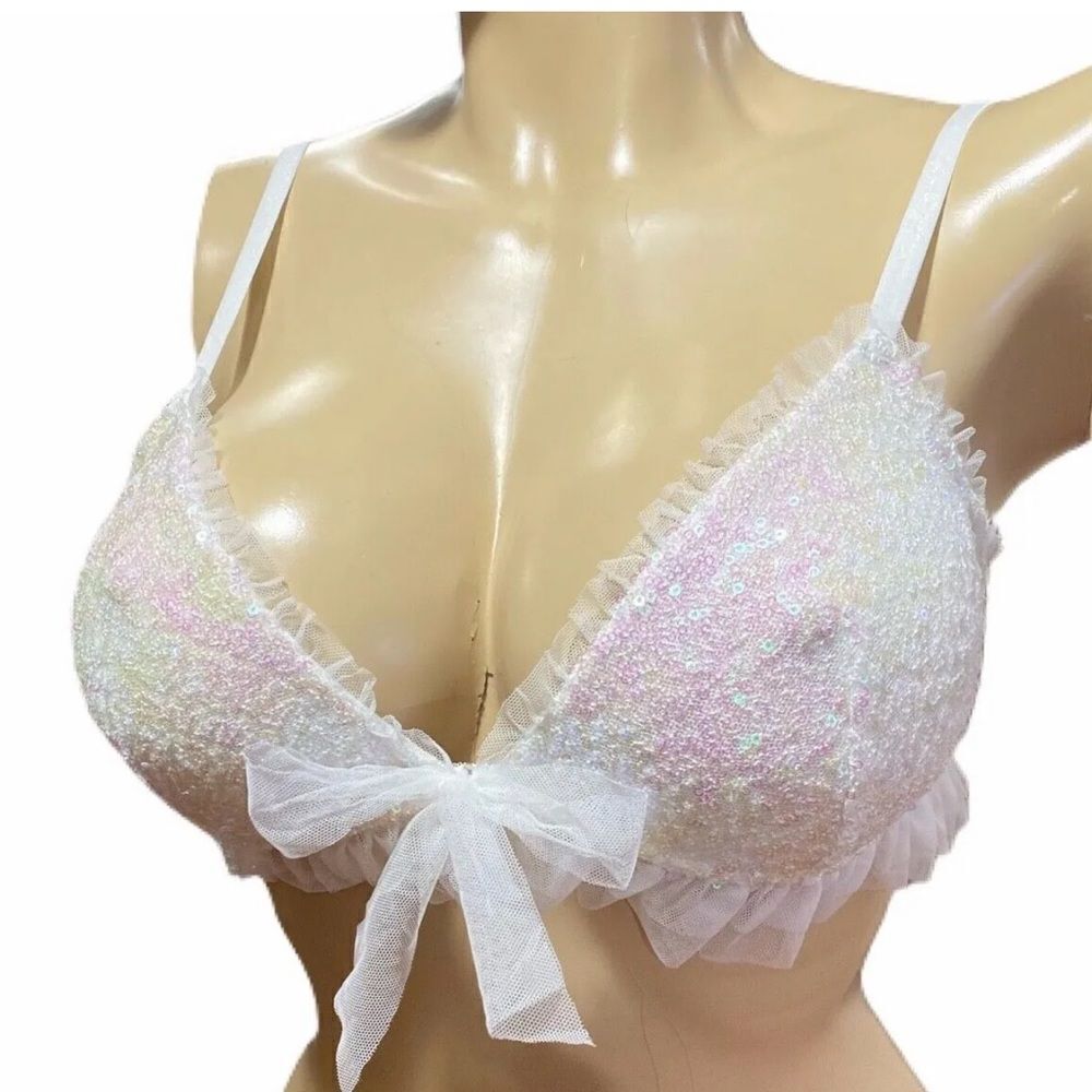 Victoria’s Secret Bling Sequin Embellished Mesh Triangle bralette bra Medium